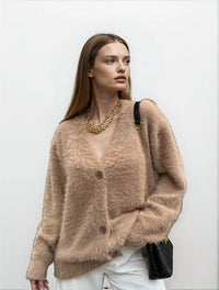 Éloïse – Fluffy Knit